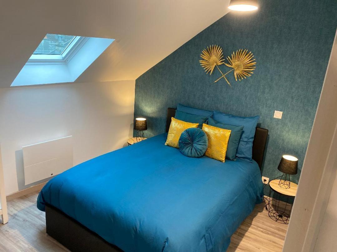 APPARTEMENT CHALEUREUX Wifi et parking gratuit Givet Eksteriør bilde